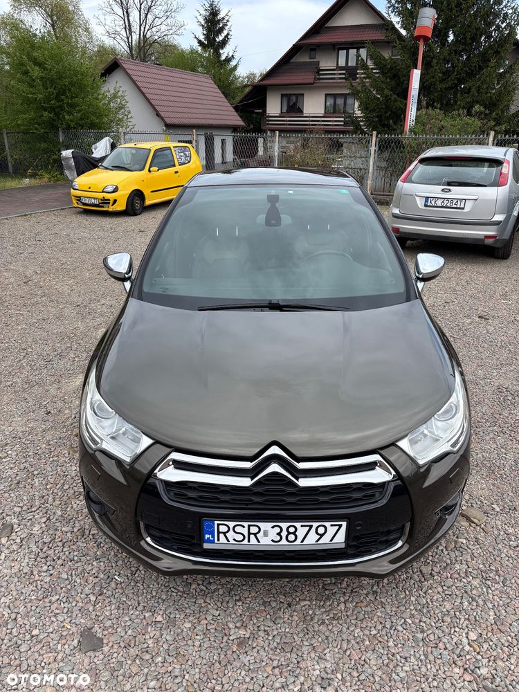 Citroën DS4 HDi 165 SportChic - 4