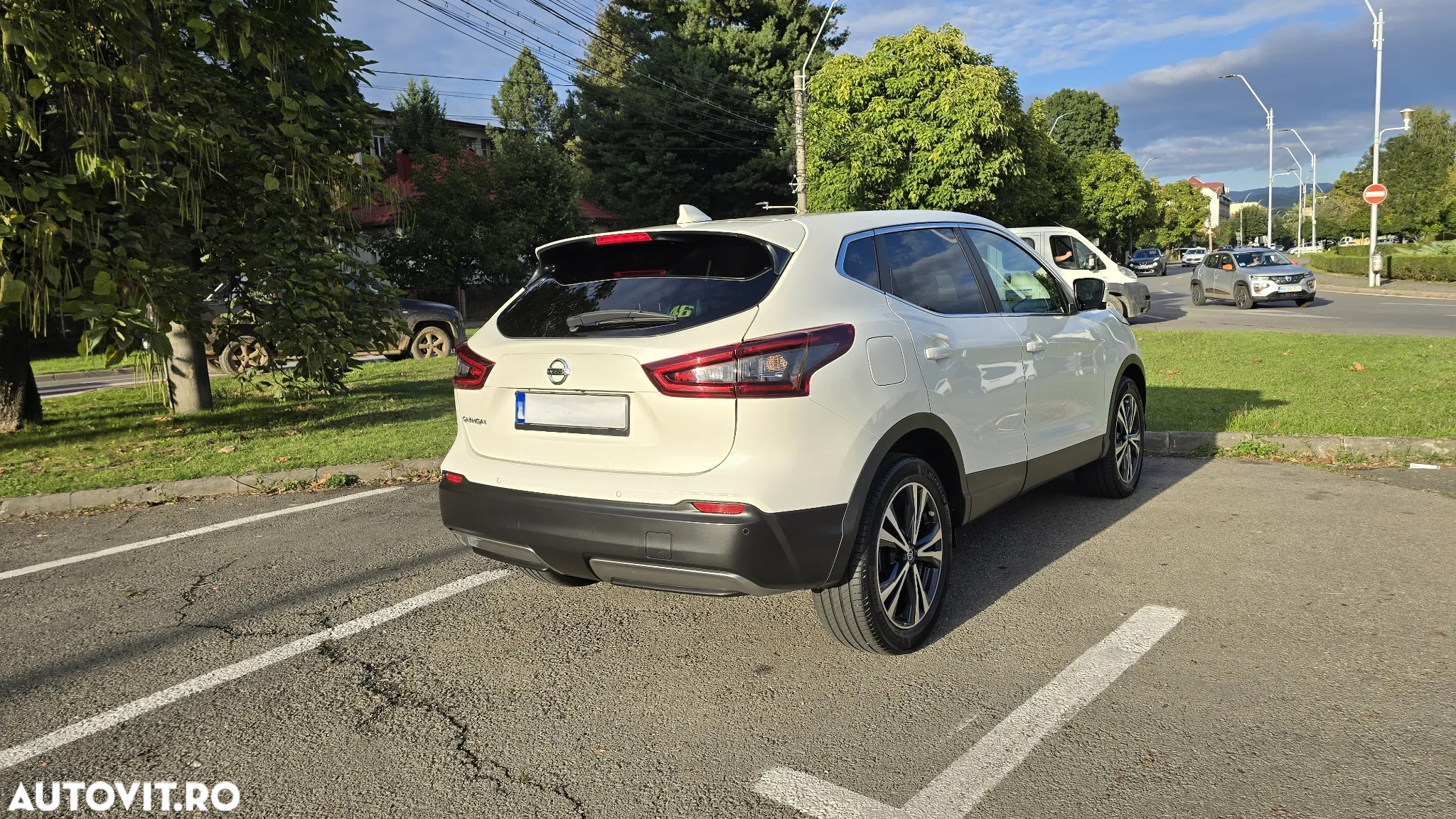 Nissan Qashqai 1.3 l MHEV X-Tronic N-Connecta - 6