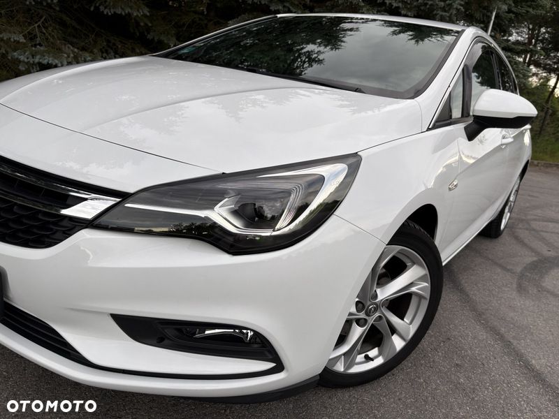 Opel Astra 1.4 Turbo Innovation - 19