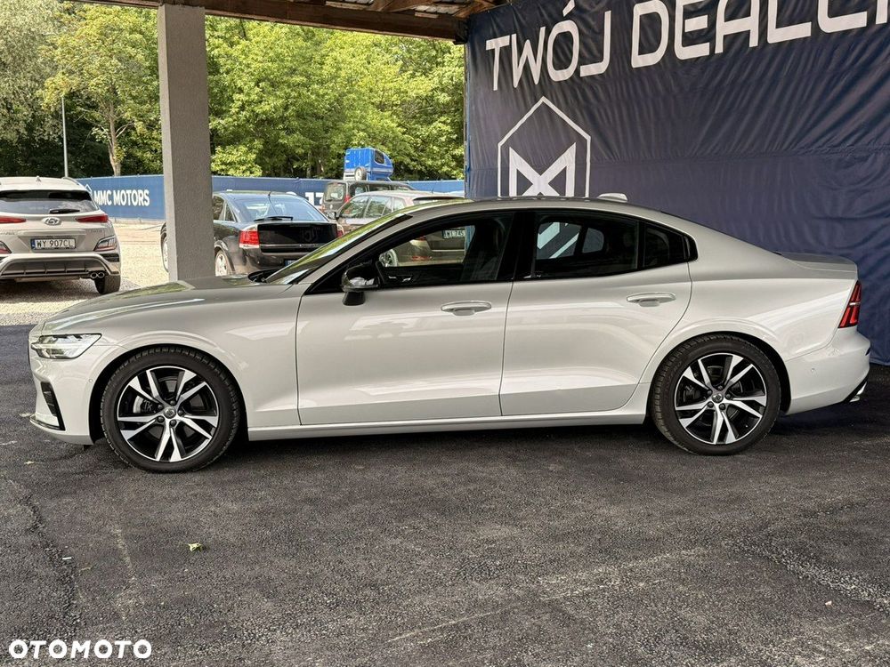 Volvo S60 B4 B R-Design - 9