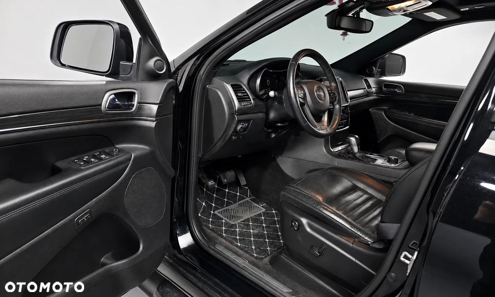 Jeep Grand Cherokee - 8