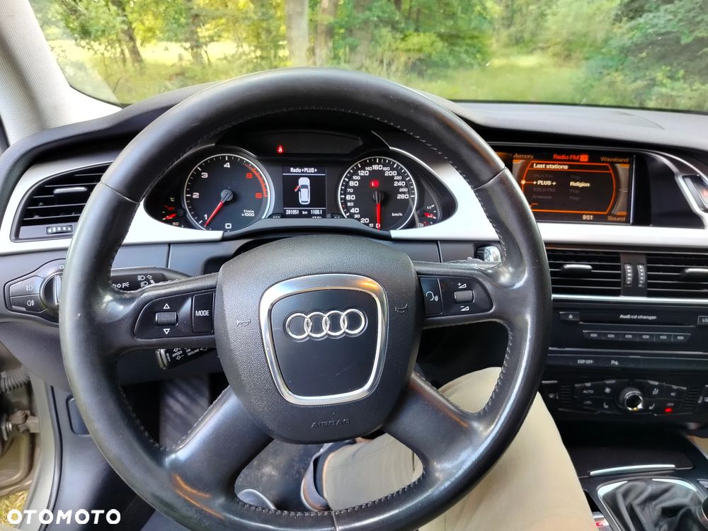 Audi A4 Avant 2.0 TDI - 7