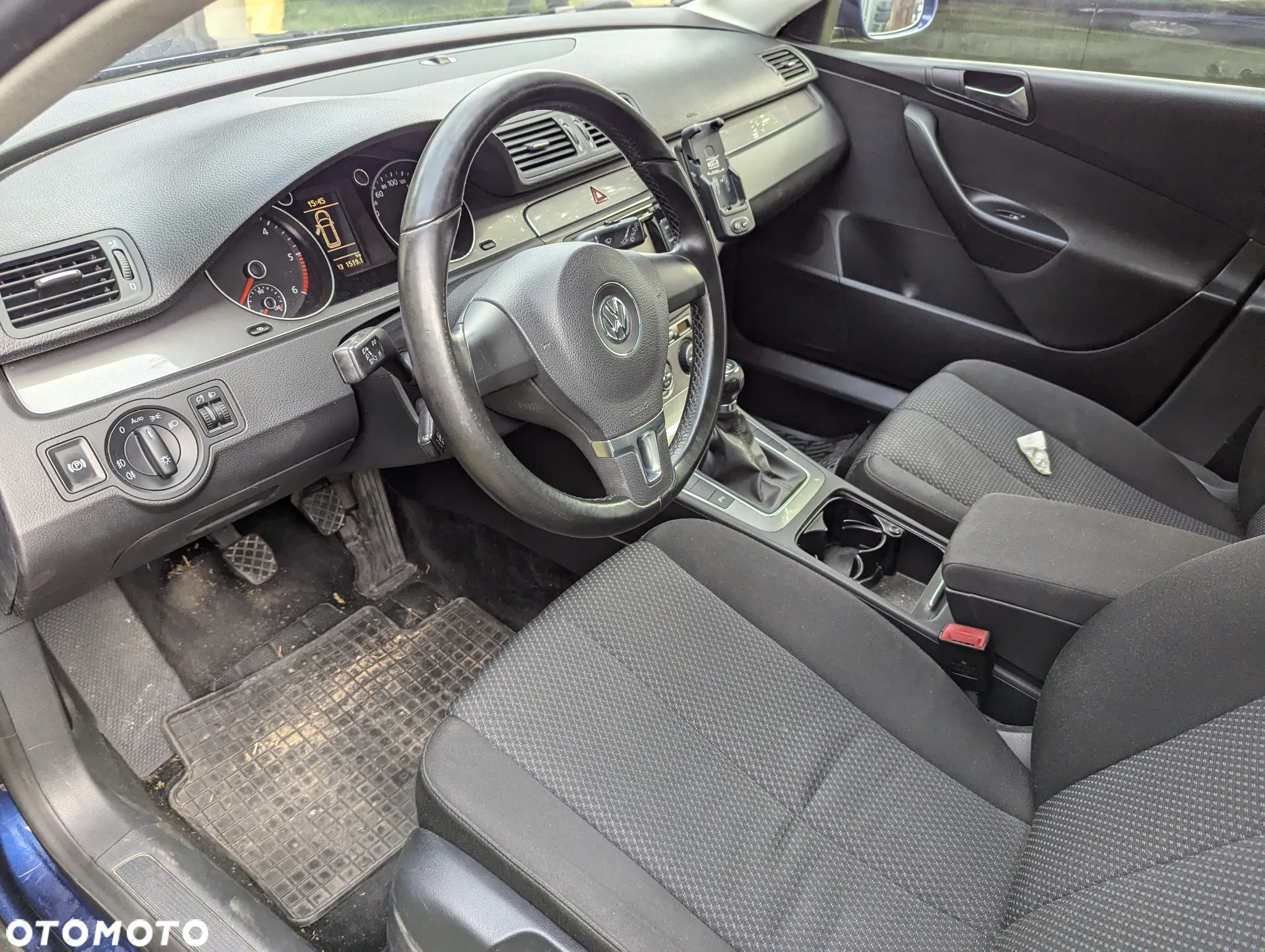 Volkswagen Passat 2.0 TDI DPF Comfortline - 8