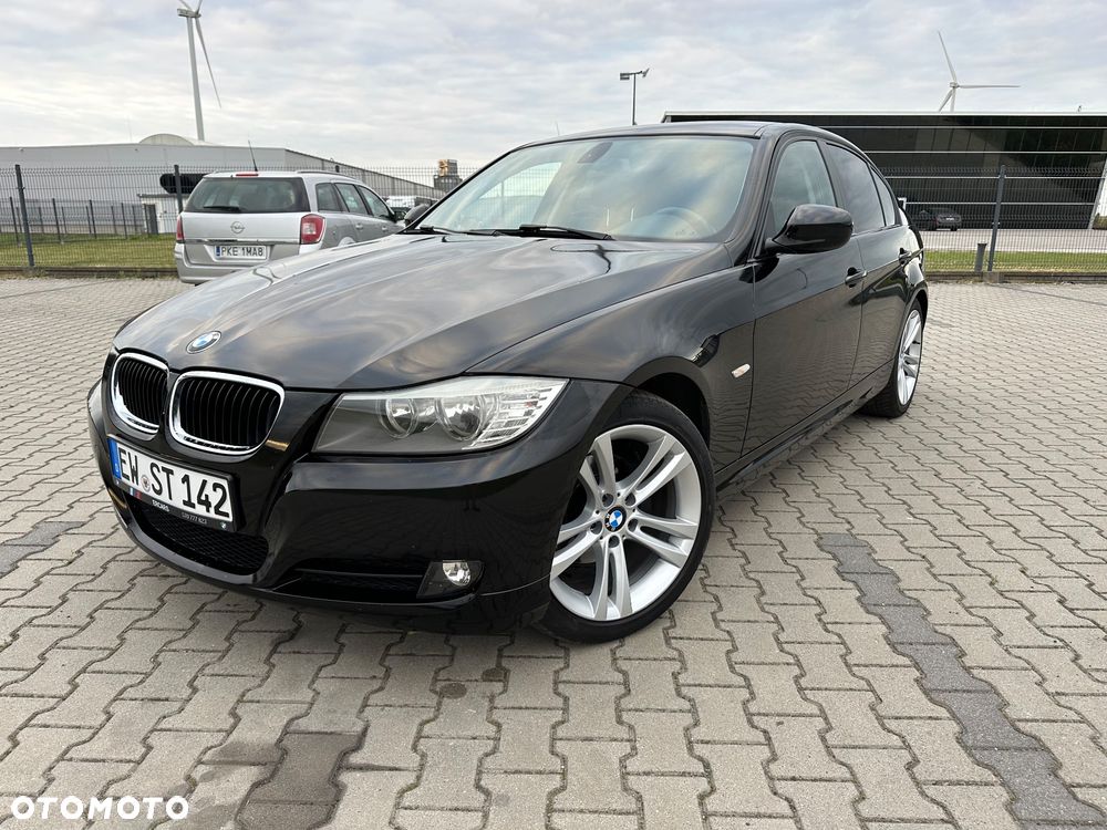BMW Seria 3 318d Luxury Line - 1