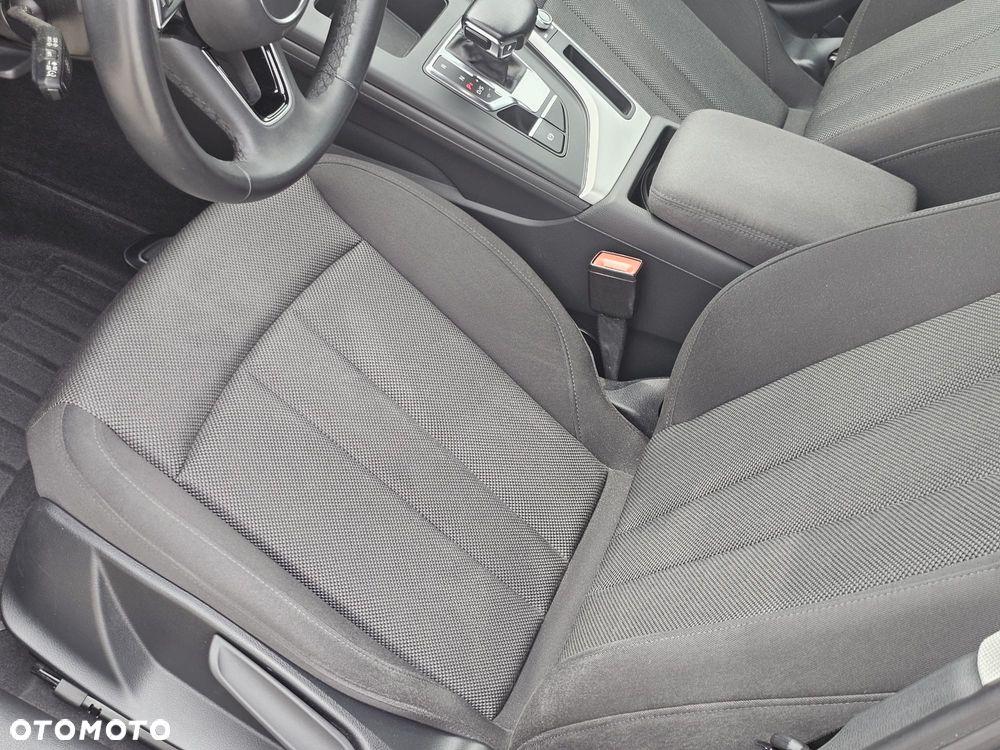 Audi A4 Avant 35 TDI mHEV S tronic - 19