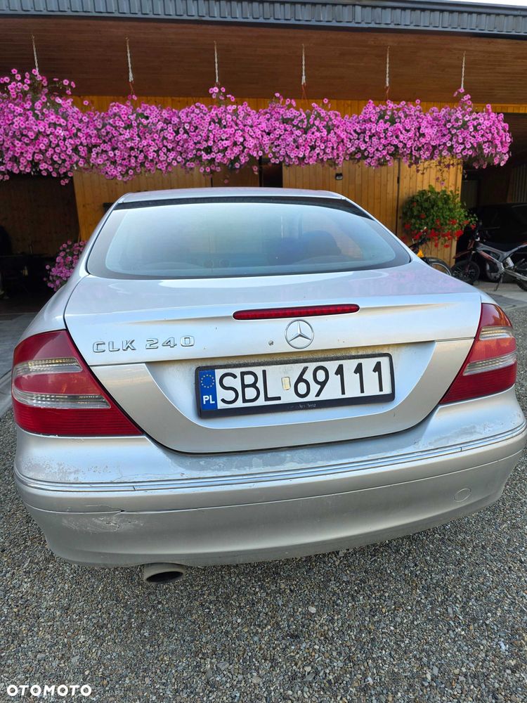Mercedes-Benz CLK - 5