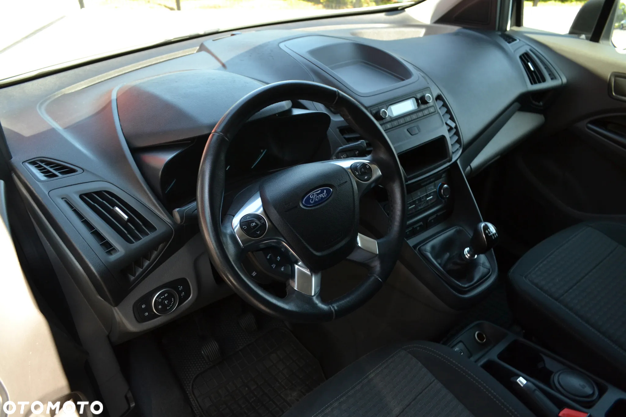 Ford Transit Connect - 5