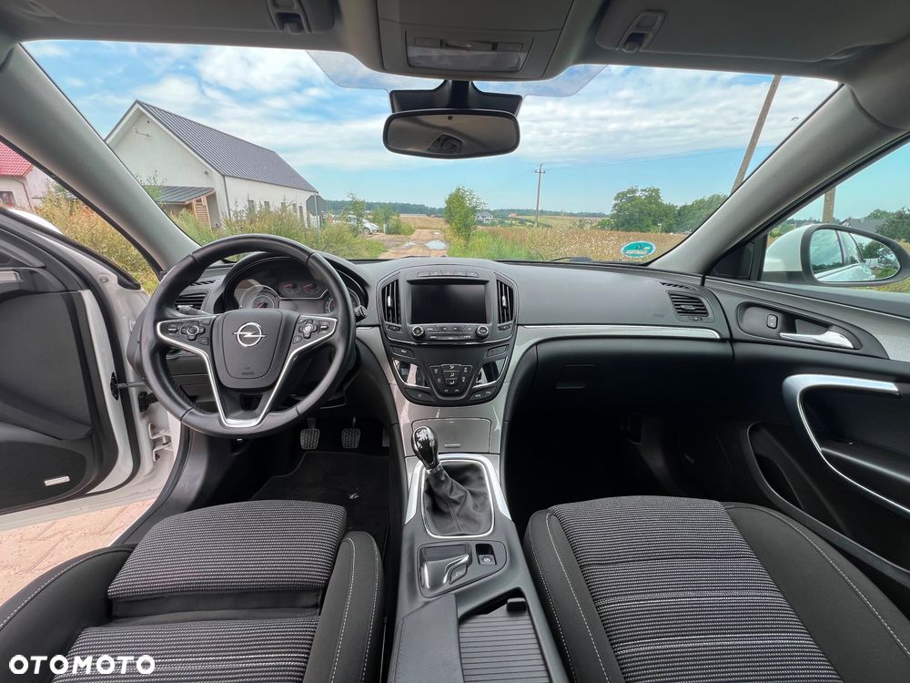 Opel Insignia - 19