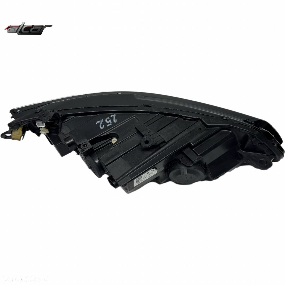 REFLEKTOR LAMPA LEWA PRZÓD LED VOLKSWAGEN GOLF 8 VIII 5H1 941 005 - 4