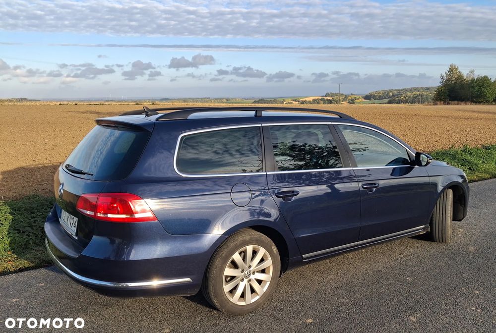 Volkswagen Passat 2012 photo 3