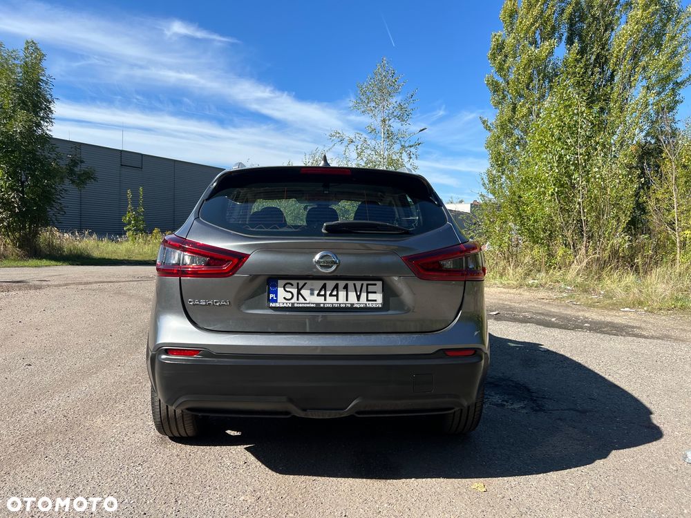 Nissan Qashqai 1.3 DIG-T N-Connecta DCT - 6