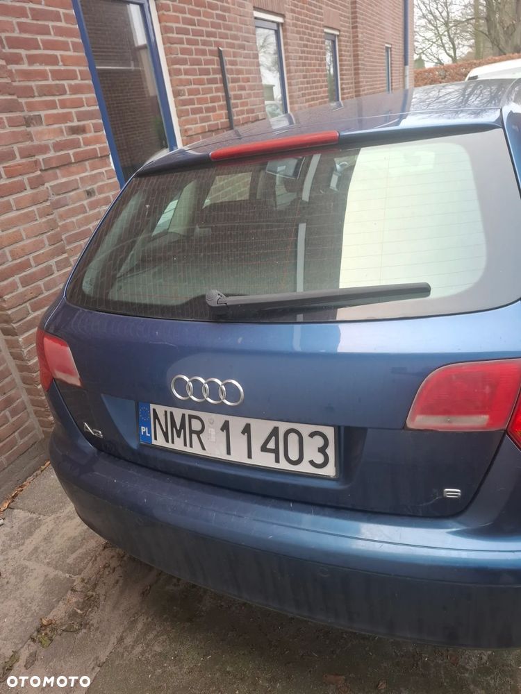 Audi A3 Sportback 1.6 FSI Ambition - 5