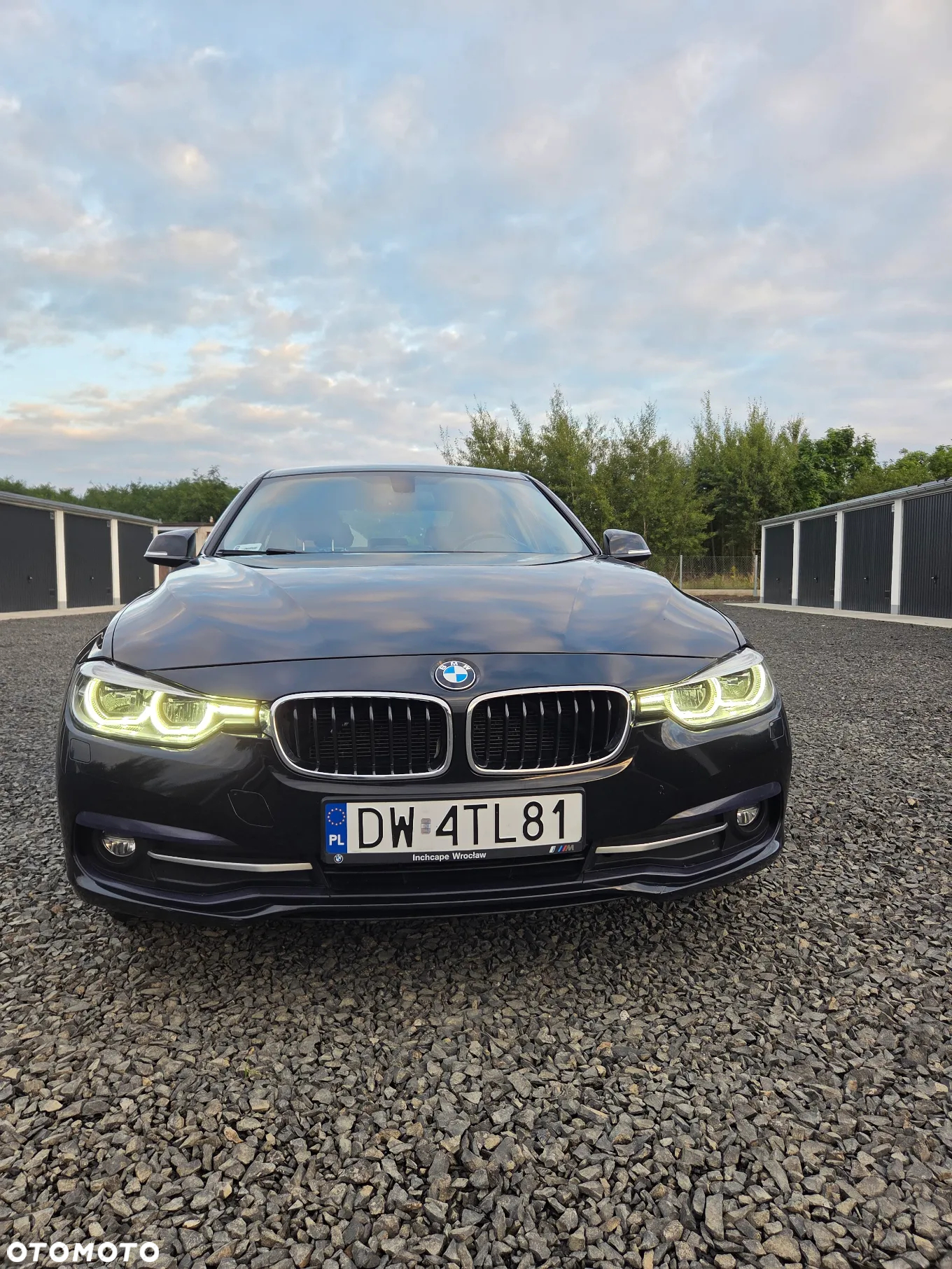 BMW Seria 3 318d Sport Line - 3