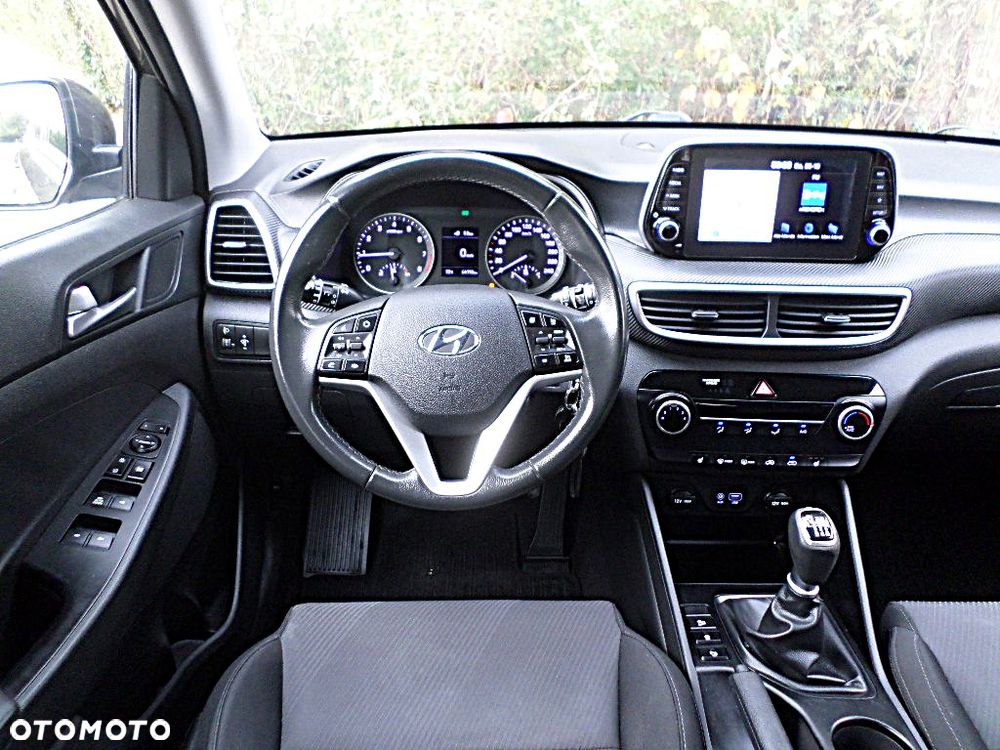 Hyundai Tucson - 8