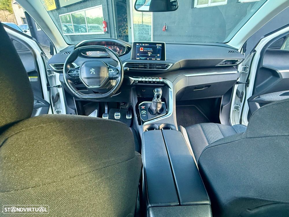 Peugeot 3008 1.5 BlueHDi GT - 24