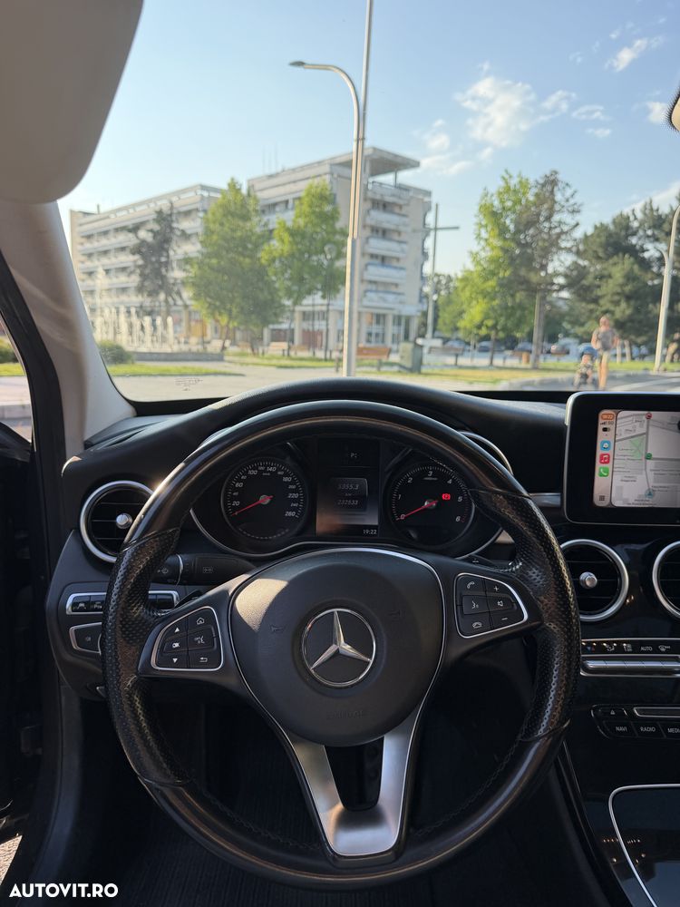 Mercedes-Benz C - 10