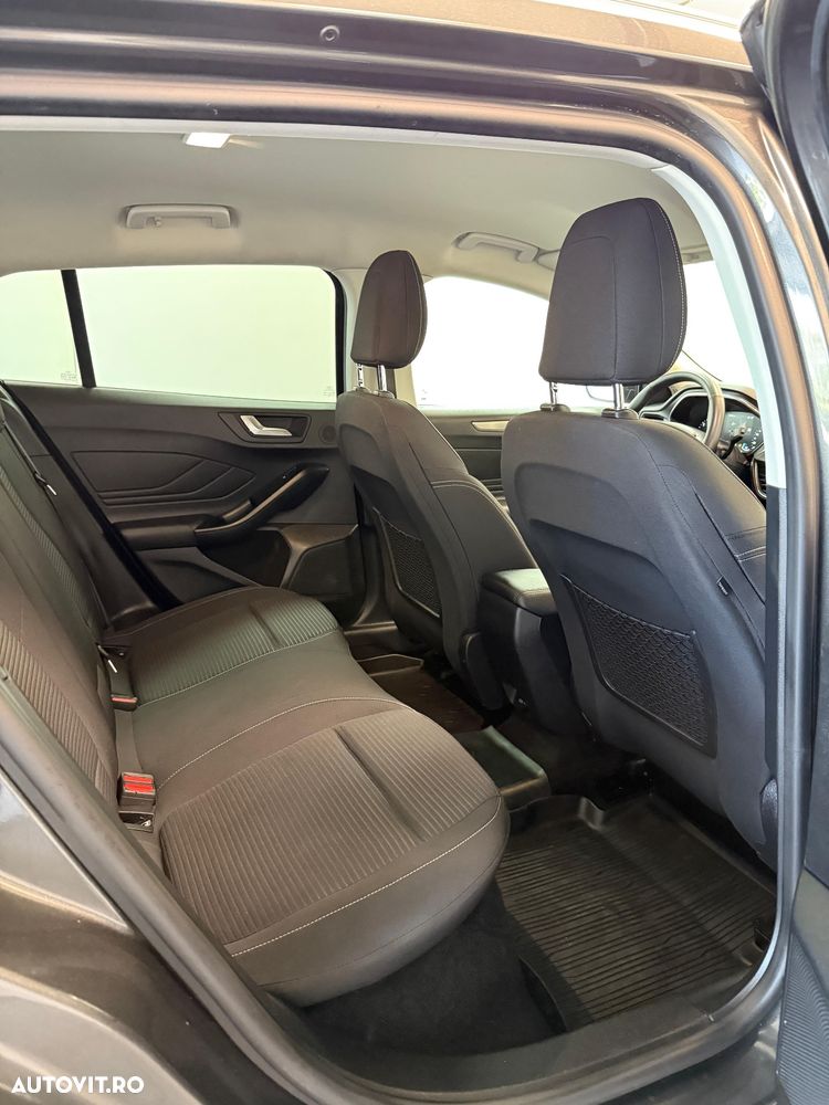 Ford Focus 1.5 EcoBlue Titanium - 10