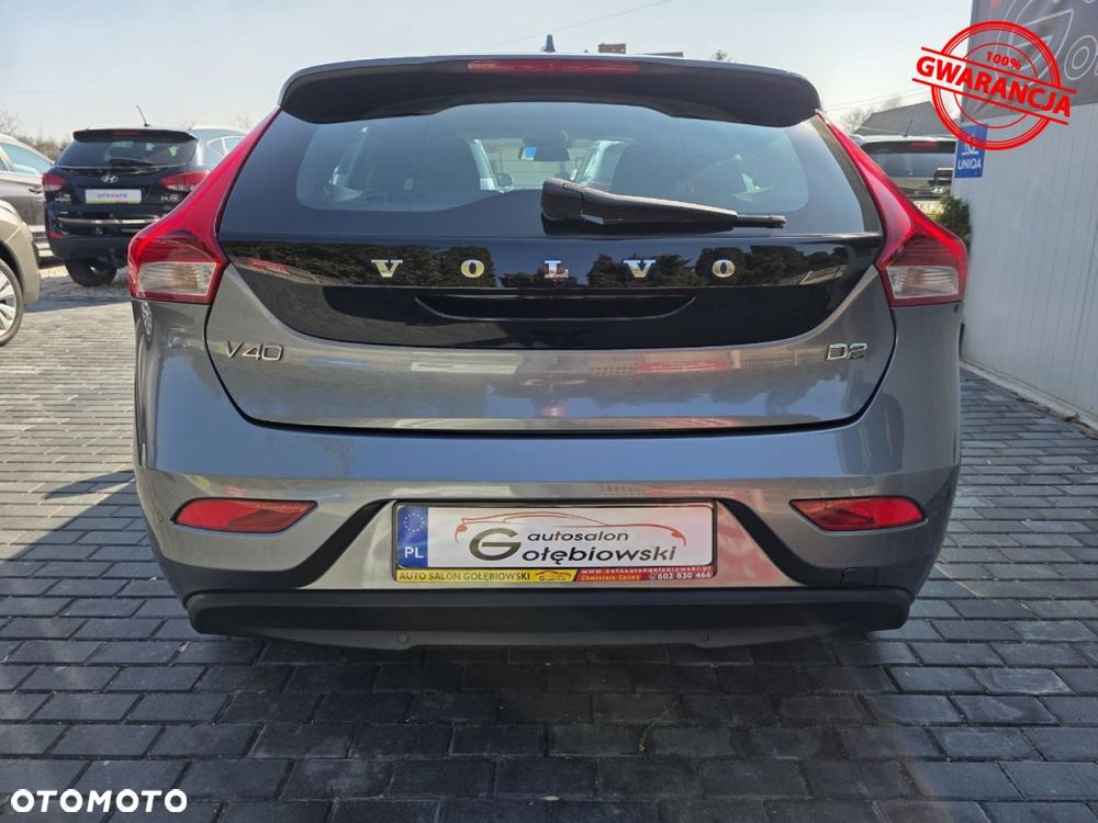 Volvo V40 - 17