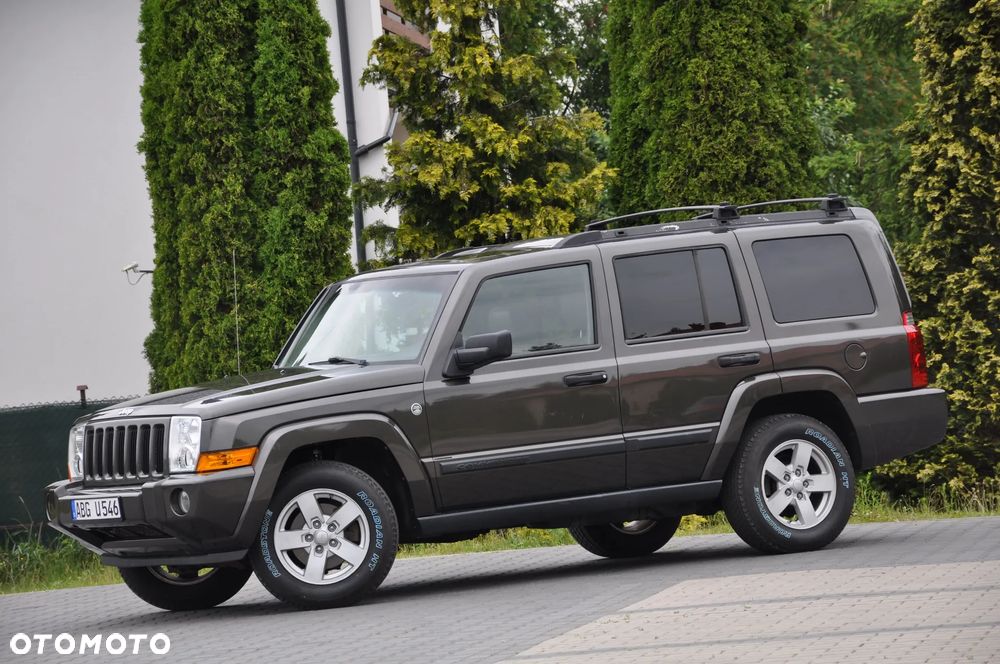 Jeep Commander - 2