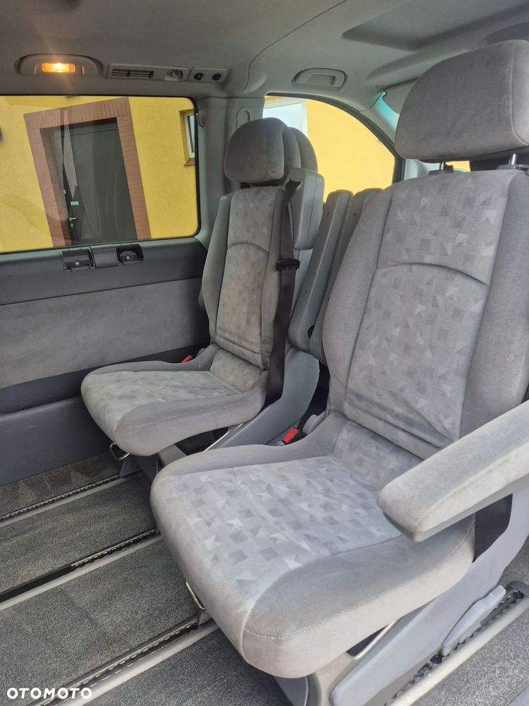 Mercedes-Benz Viano - 8