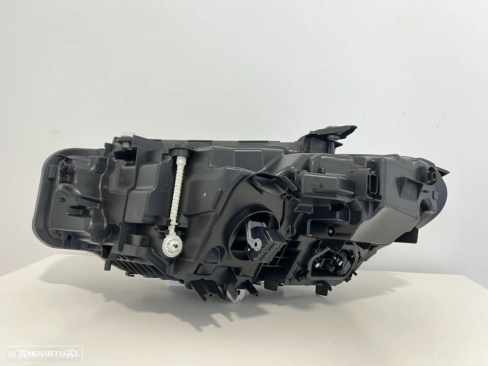 Farol Otica BMW Serie 3 G20/G21 LED Original Direito - 4