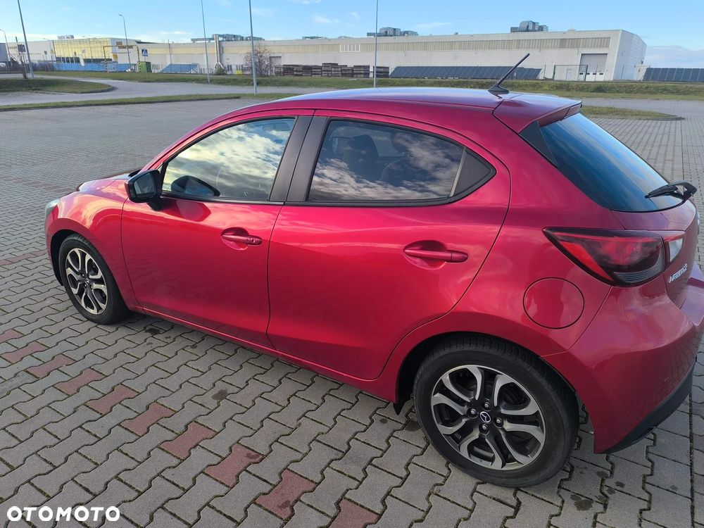 Mazda 2 - 10