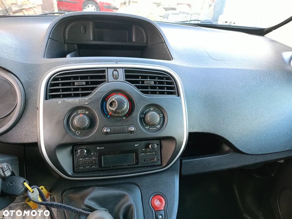 Renault KANGOO - 8
