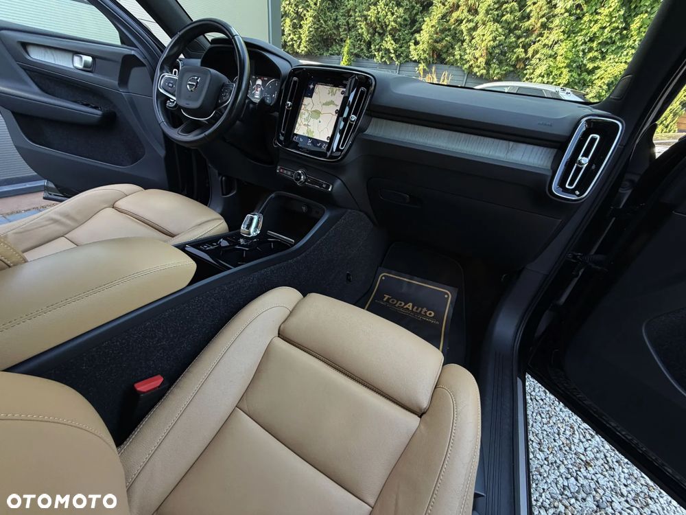 Volvo XC 40 D4 AWD Inscription - 15