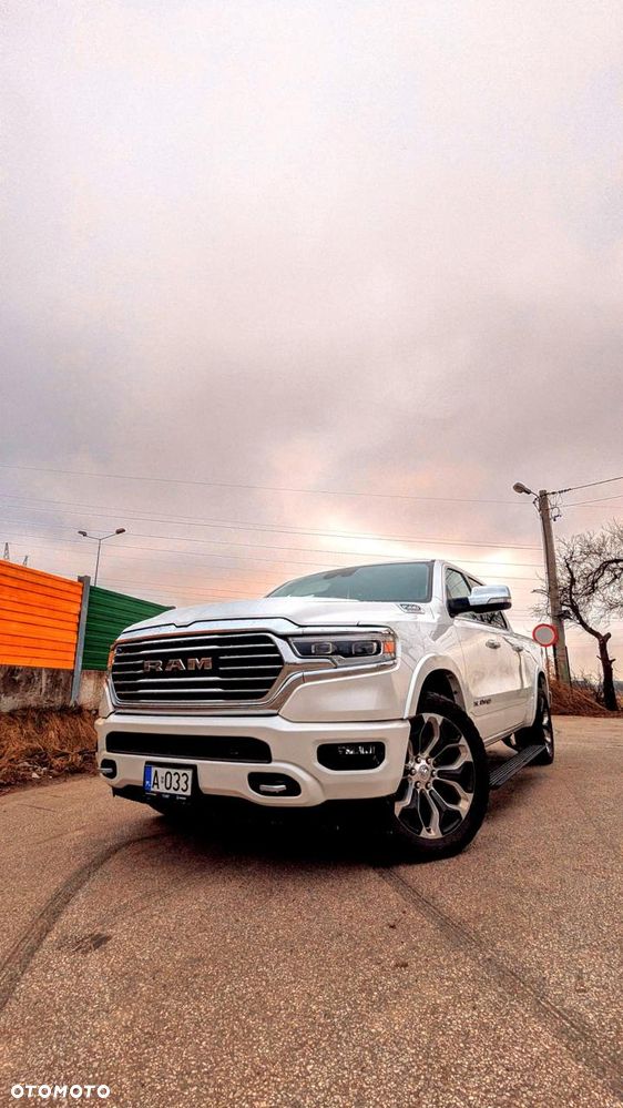 RAM 1500 Crew Cab Laramie - 14