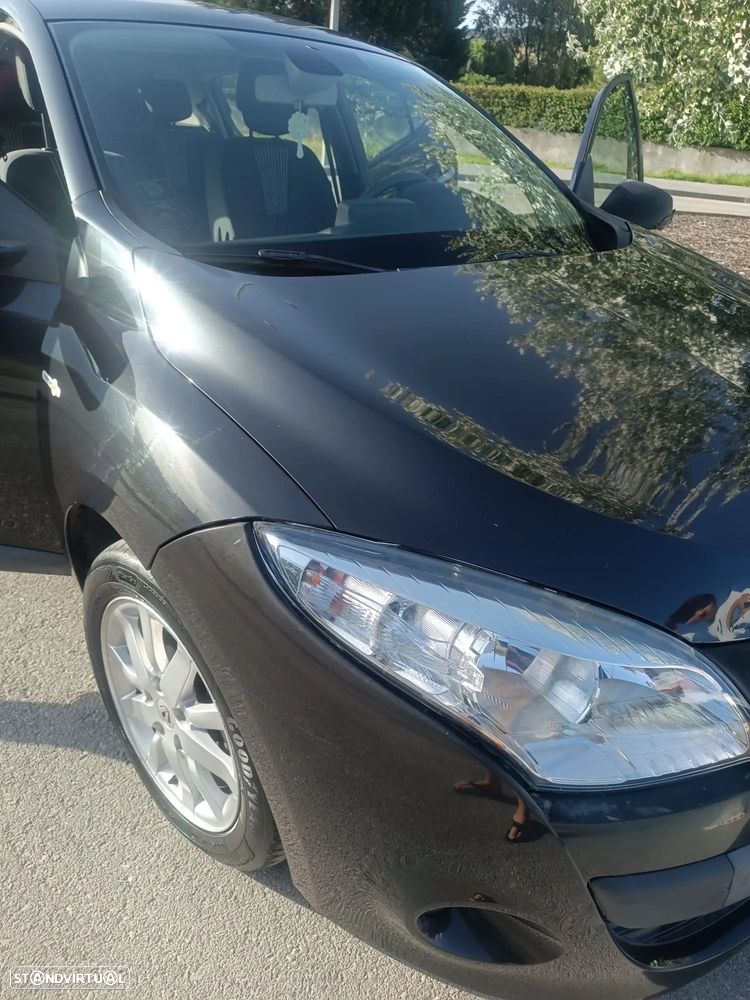 Renault Mégane ENERGY dCi 110 Start & Stop Dynamique - 14