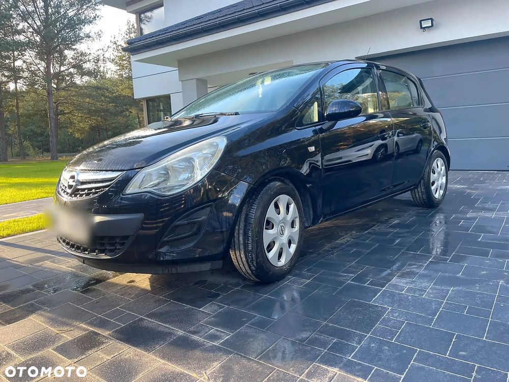 Opel Corsa 2011 photo 2