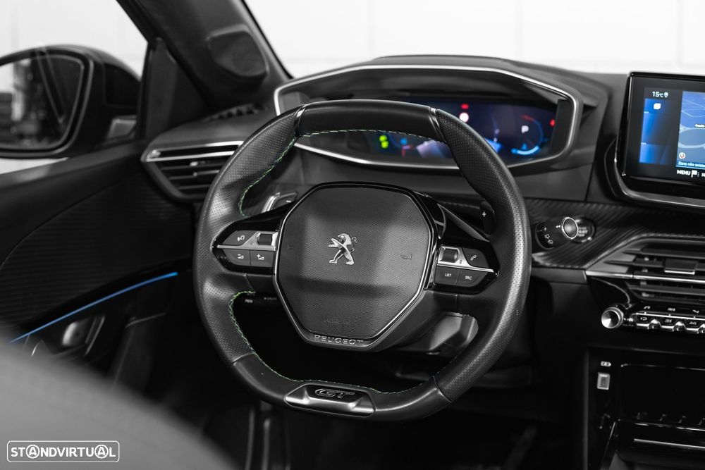 Peugeot 208 1.2 PureTech GT EAT8 - 7