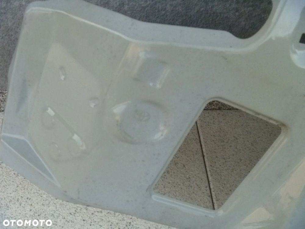 TOYOTA COROLLA E21 SEDAN NOWY BŁOTNIK TYLNY PRAWY LEWY  ORYGINAŁ - 10