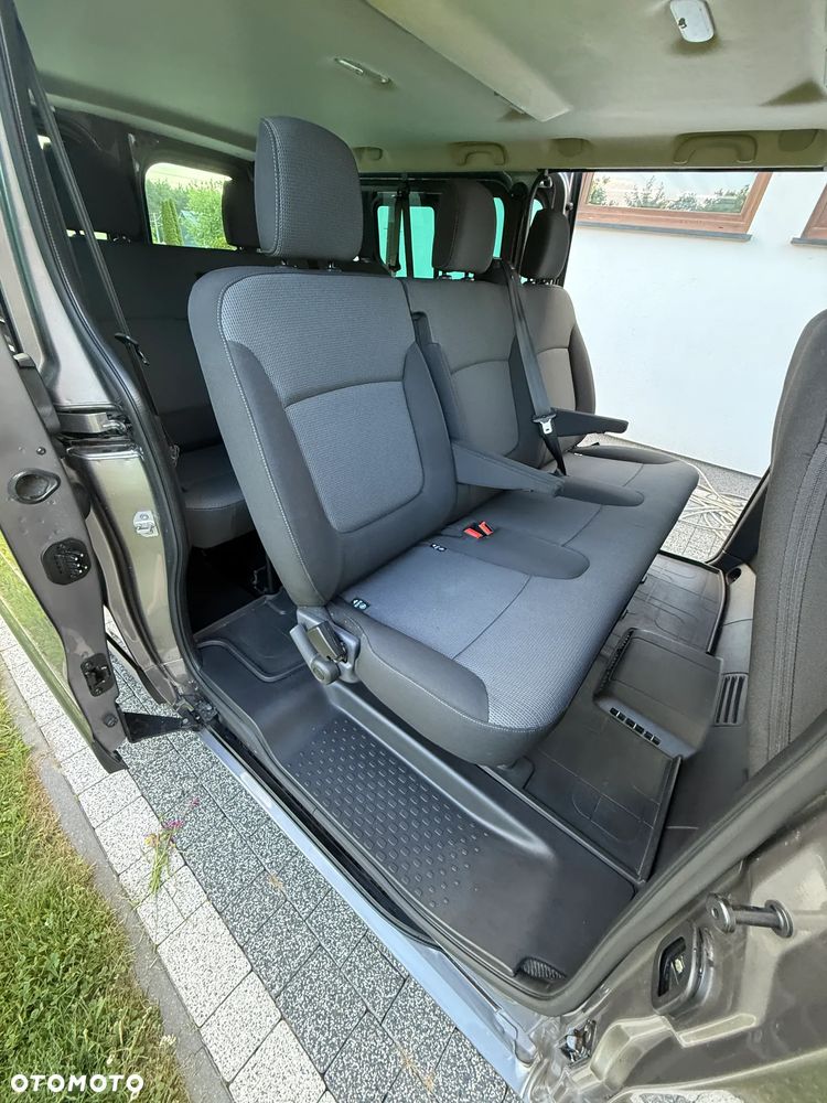Renault Trafic - 22