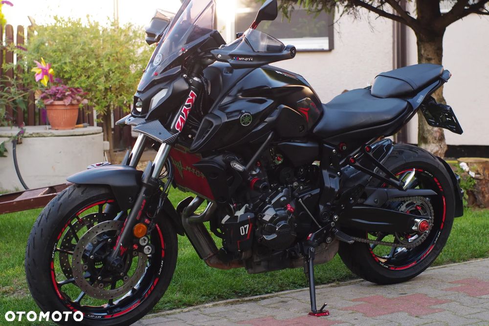 Yamaha MT - 21