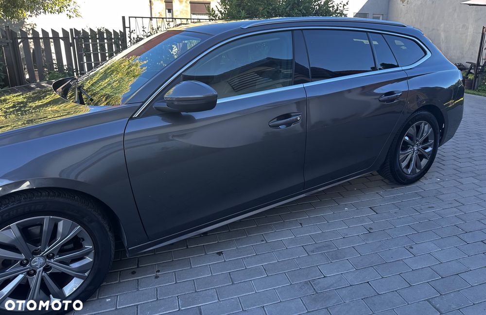 Peugeot 508 BlueHDi 130 EAT8 Allure - 17