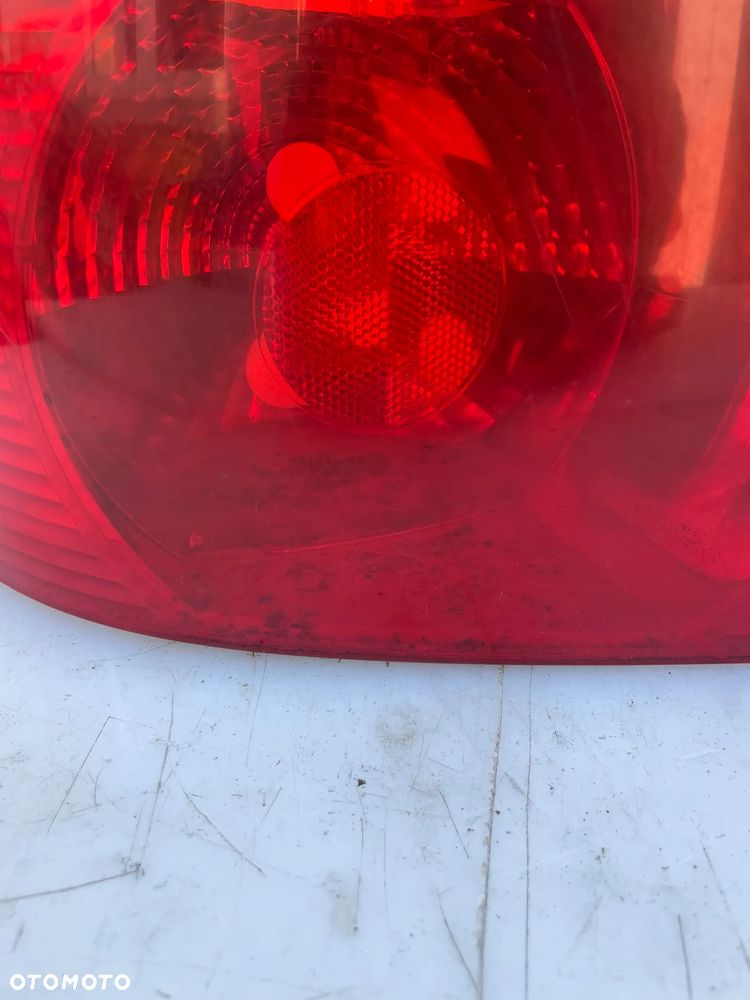 LAMPA LEWY TYŁ VW TOURAN I 1T0945095C - 4