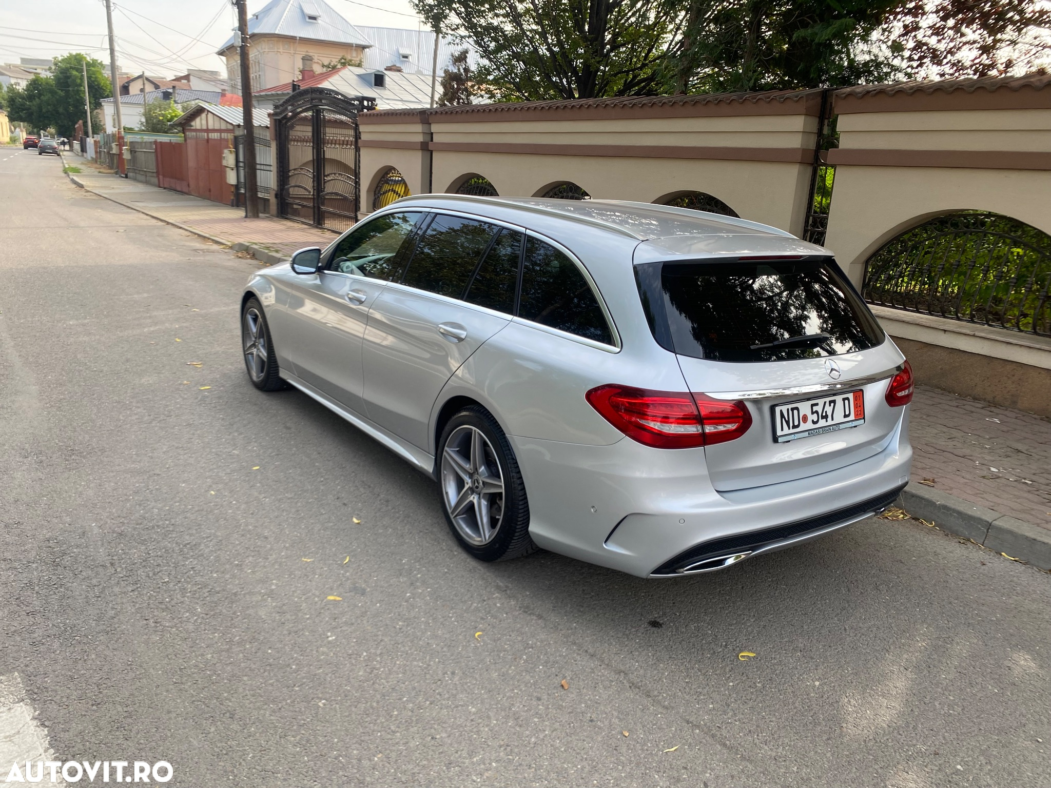 Mercedes-Benz C 250 d T 9G-TRONIC AMG Line - 3