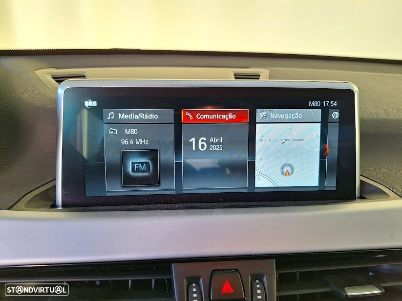 BMW X1 16 d sDrive Advantage - 19