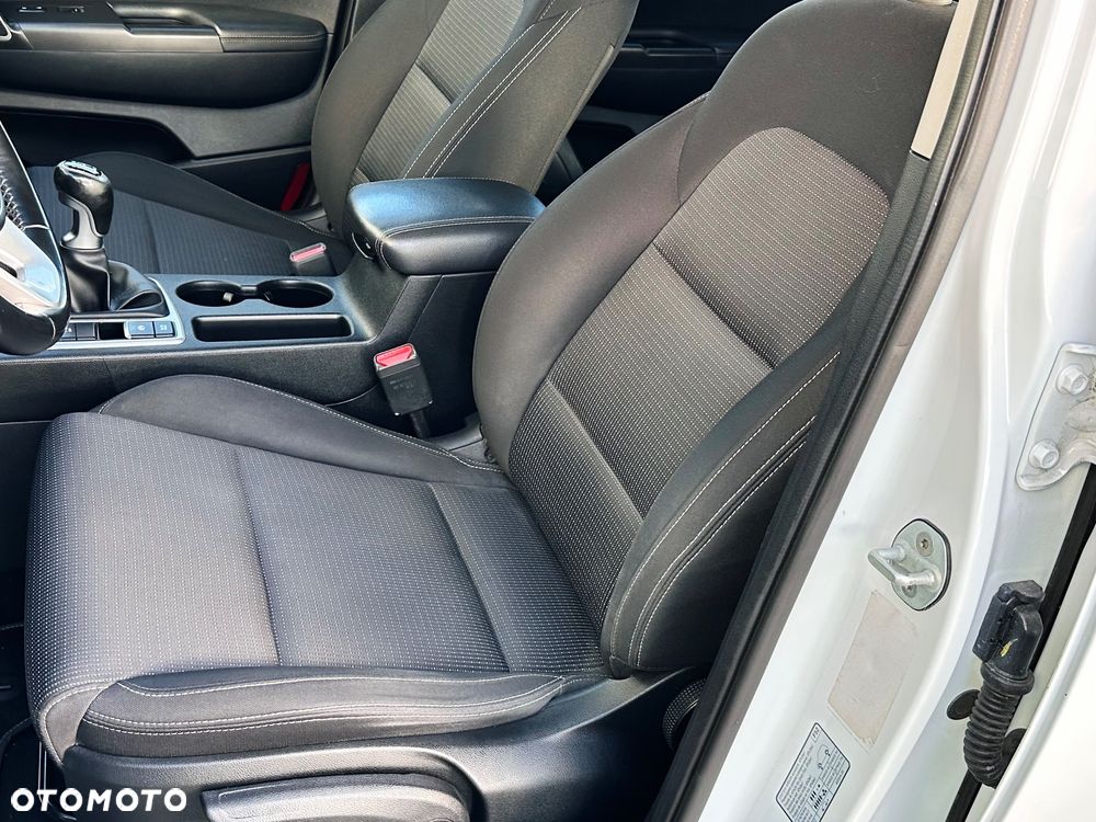 Kia Sportage 2.0 CRDI AWD Eco-Dynamics+ (48V M-H) SPIRIT - 25