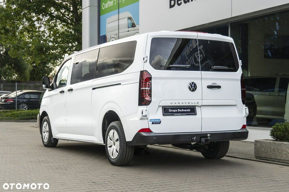 Volkswagen Caravelle - 7