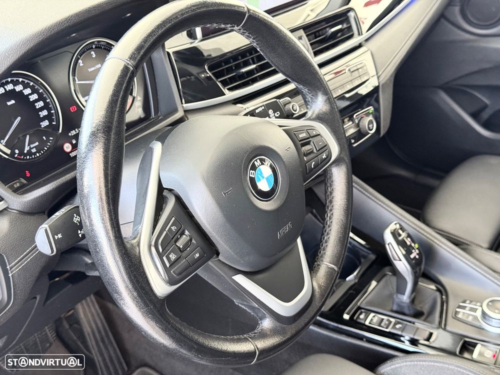 BMW X1 sDrive18d Aut. Sport Line - 24