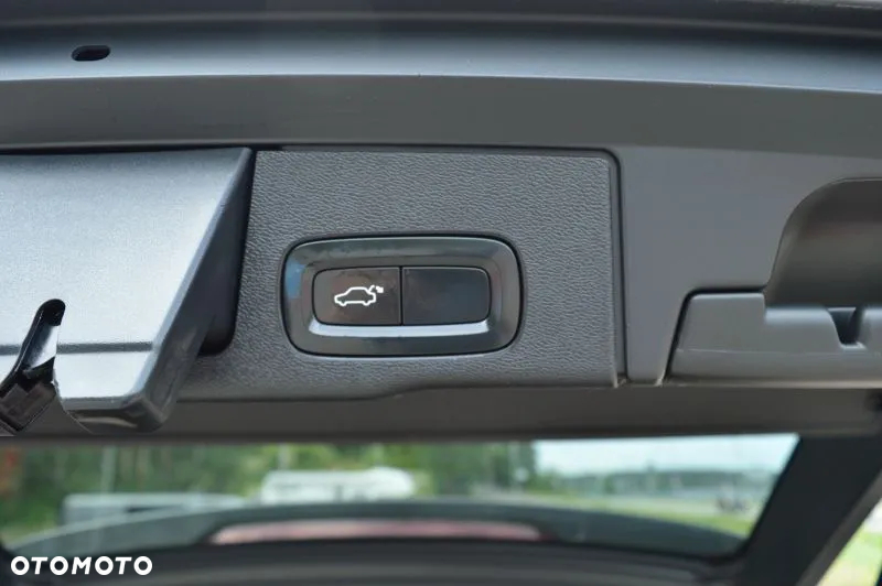 Volvo XC 60 D3 Momentum - 19