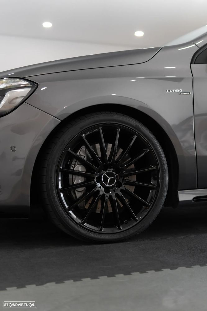 Mercedes-Benz A 45 AMG 4Matic Speedshift 7G-DCT - 14