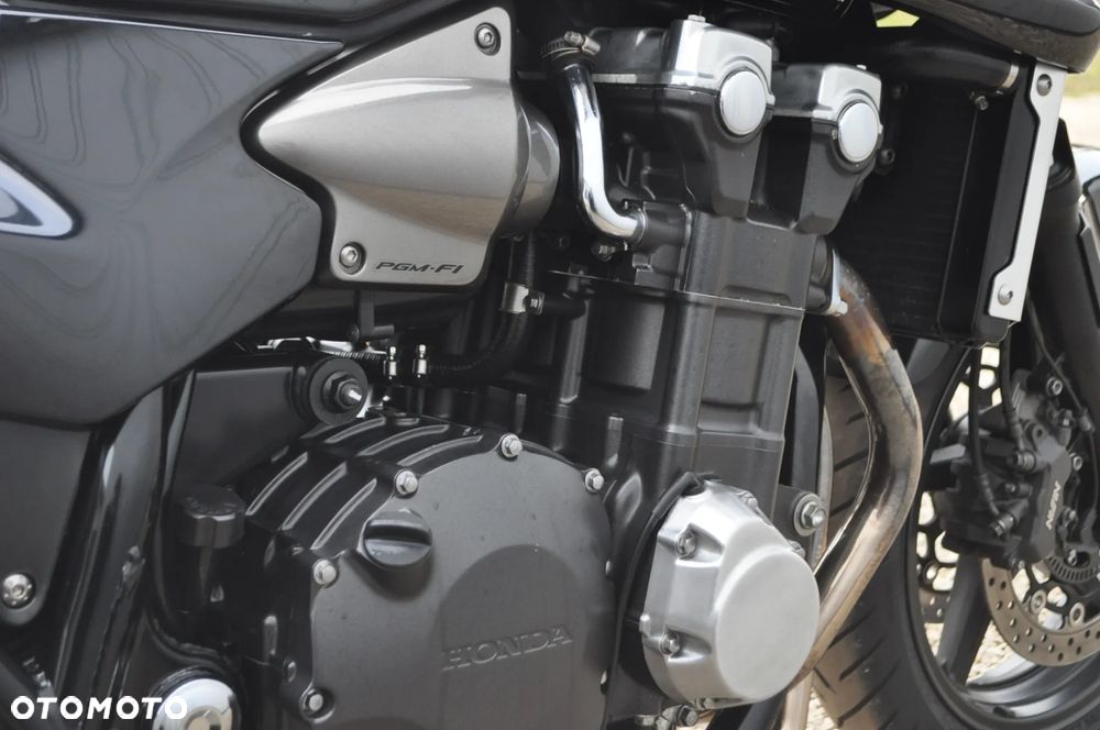 Honda CB - 19