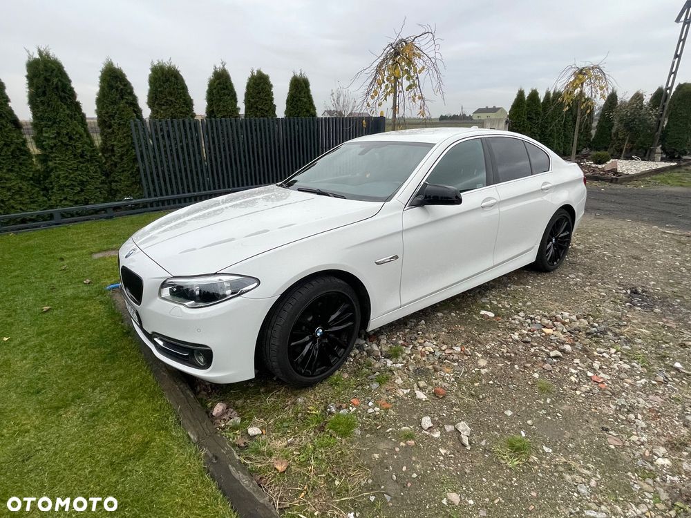 BMW Seria 5 ver-520d-modern-line - 1