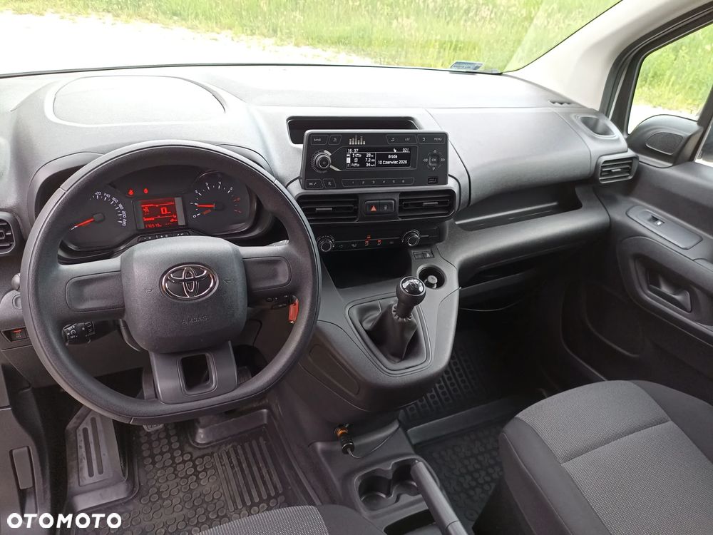 Toyota Proace City - 18