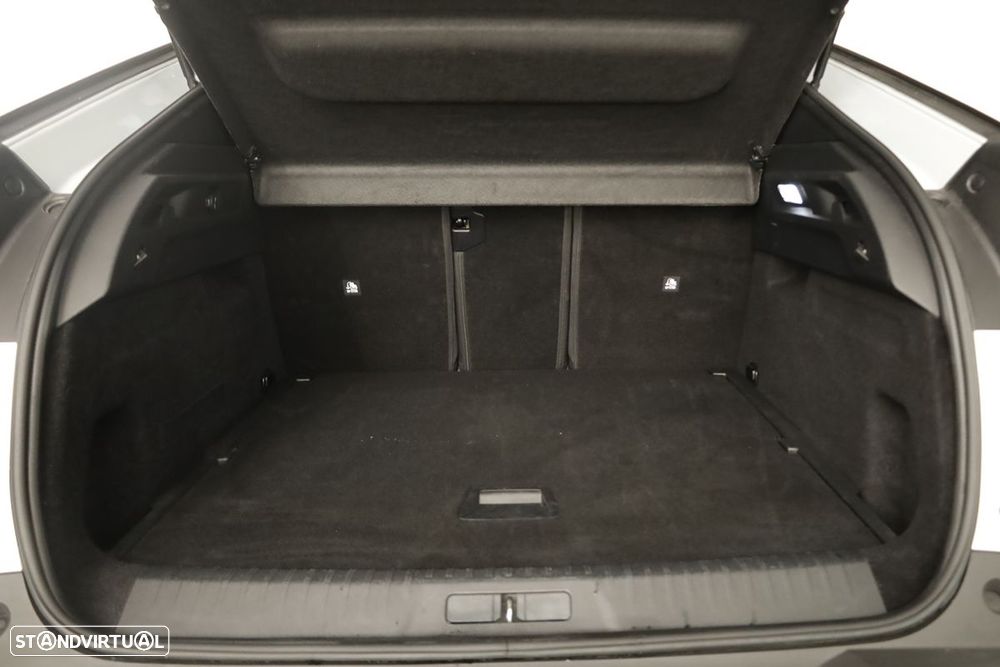Peugeot 3008 1.2 Hybrid Allure e-DCS6 - 20