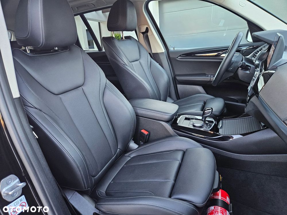 BMW X3 xDrive20d - 22