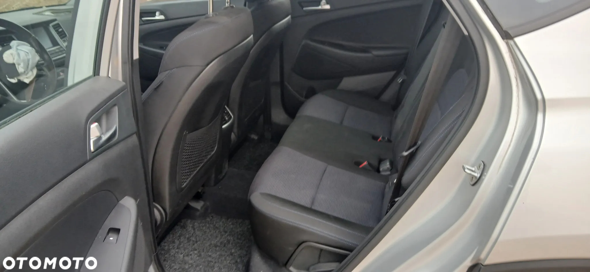 Hyundai Tucson 1.7 CRDI BlueDrive Comfort 2WD - 13